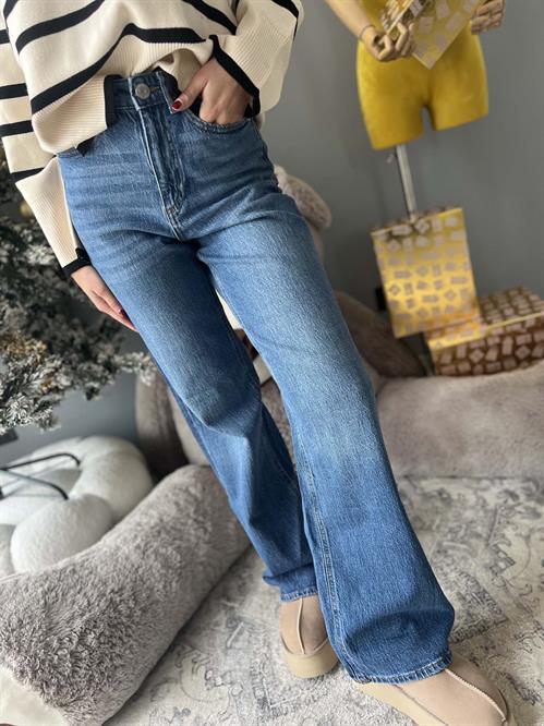 jeans modello widw leg lavaggio medio