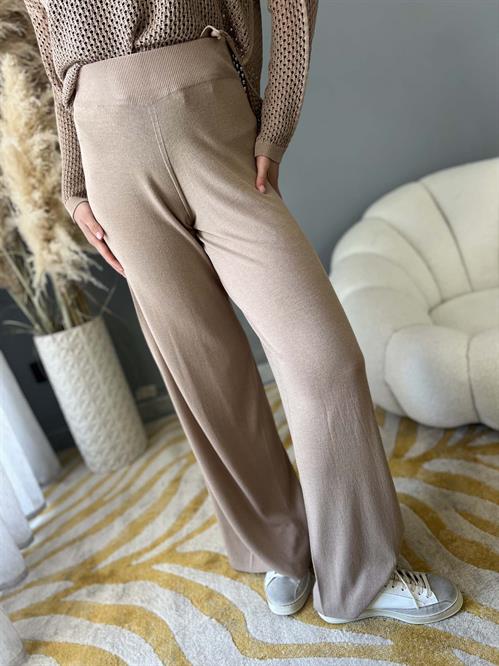 Pantalone in maglia di viscosa beige savana con elastico in vita palazzo