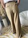 Pantalone beige camel palazzo con cintura